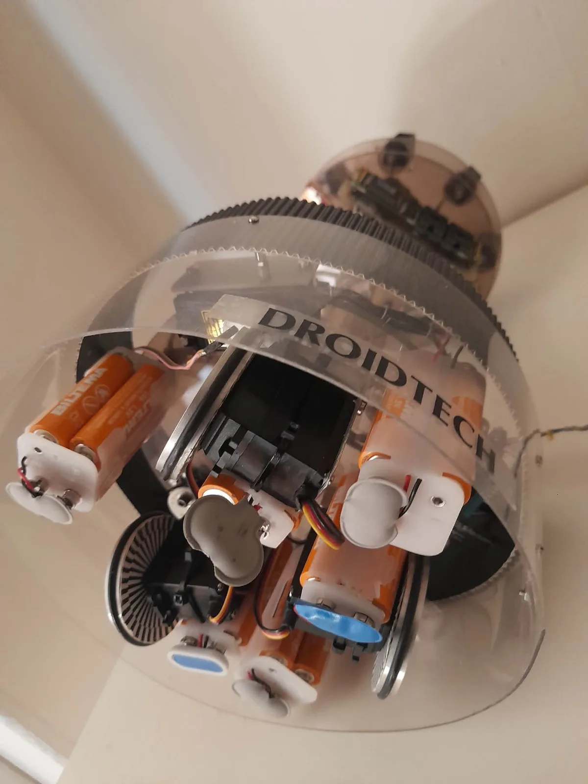 Droidtech ICU2 robot - front view with DROIDTECH label